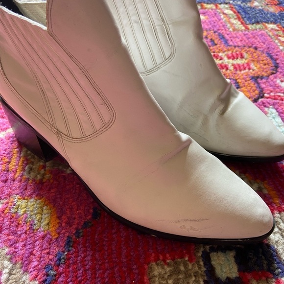 Melrose & Market White Ankle Booties 7 - Picture 8 of 12